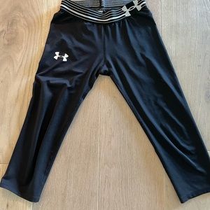 Under Armour cropped leggings